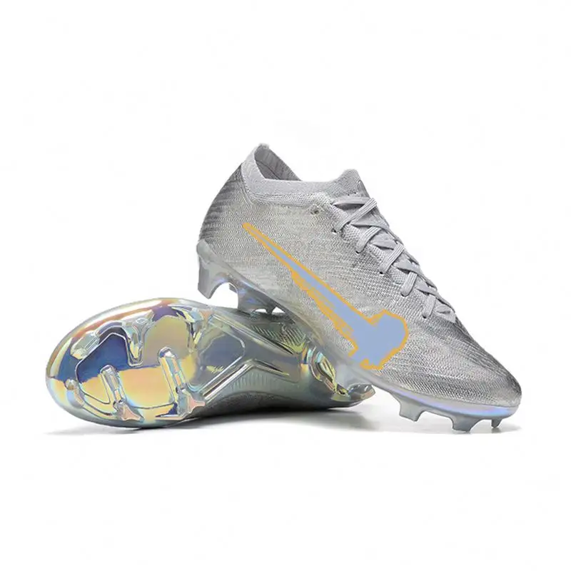 Nouvelles chaussures de football imperméables tricotées en argent FG 39-45 SoccerShoes