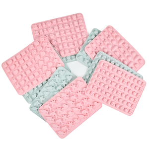 Verschillende Vormen En Patronen Bakvorm Chocolade Gelei Gummy Snoepvorm Met Druppelaar Beer Dierlijk Fruit Grappig <span class=keywords><strong>3d</strong></span> Siliconen 74G - Product Image 4