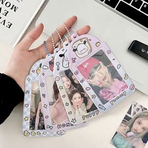 Portatarjetas de PVC personalizado de 3 pulgadas con diseño de corazón hueco, llavero de ídolo Kpop coreano, accesorio para tarjetas de crédito. - Product Image 6