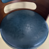Nouvelle conception de tabouret haut réglable en cuir PU pour usage domestique et commercial, chaise de bar pliable avec structure en fer