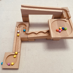 Pista de serpiente de madera maciza de haya, bloques de madera sin rebabas, juguetes de bola rodante para niños y niñas, juguete educativo temprano, rompecabezas de construcción para todas las edades - Product Image 1