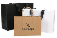 Sac d'emballage en carton écologique 2026 pour cadeaux de Noël avec logo personnalisé, matériaux recyclés, design pliable pour l'emballage de bougies