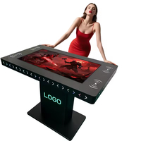 Spieltisch mit Touchscreen LCD PACP 55 Zoll LED-Lichtleiste Modular Erweiterbarer Interaktiver Touch-Tisch für Einkaufszentren und Casinos