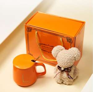 Cadeau de luxe en céramique bureau tasse à café et cuillère ensemble de serviettes lait thé tasses anniversaire Couples cadeaux amis tasse Promotion cadeau ensemble - Product Image 1