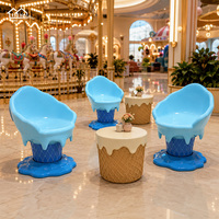 Ensemble table et chaises en PRV durable pour l'extérieur, mobilier commercial étanche pour la décoration de salons, cafés, centres commerciaux et magasins de desserts et de crèmes glacées