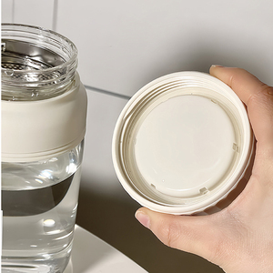Vente chaude haute teneur en borosilicate <span class=keywords><strong>1</strong></span> <span class=keywords><strong>litre</strong></span> <span class=keywords><strong>1</strong></span>.3 <span class=keywords><strong>litre</strong></span> <span class=keywords><strong>bouteille</strong></span> d'eau en <span class=keywords><strong>verre</strong></span> avec sangle de transport et <span class=keywords><strong>infuseur</strong></span> à thé - Product Image 3