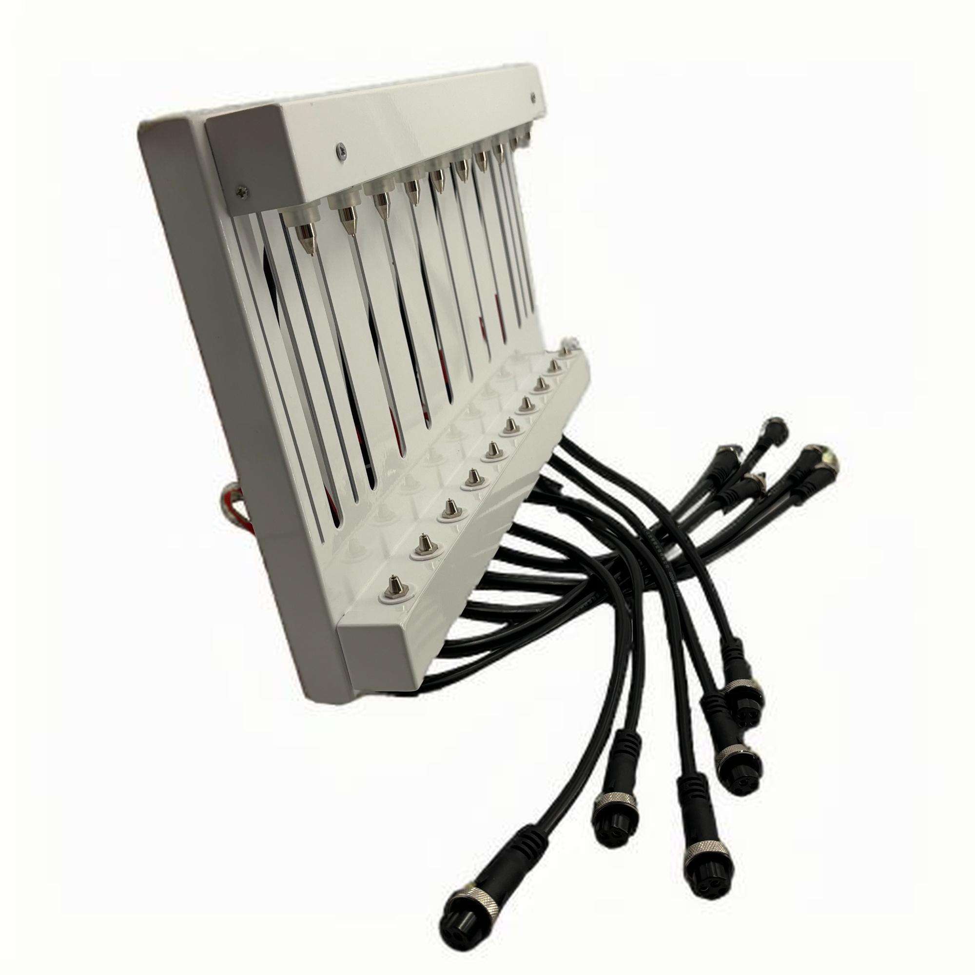 Testeur avec deux 10 canaux support de batterie