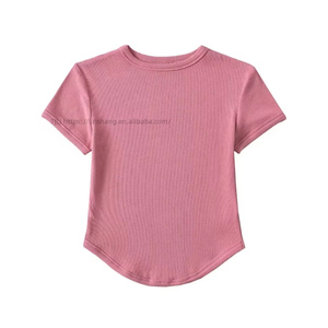 T-shirt court à col rond et ourlet incurvé pour femme, coupe ajustée, côtelé, manches courtes, tendance - Product Image 6