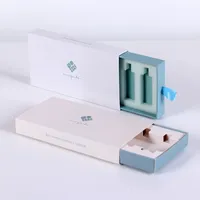 Boîtes rigides en papier kraft avec fermeture magnétique pour emballages cosmétiques de rouge à lèvres, fabriquées à partir de matériaux recyclés en vrac, pour flacons d'huiles essentielles et de parfums.