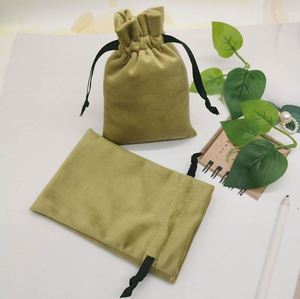 Pochette d'emballage pour bijoux de couleur verte, pochette en tissu floqué pour cosmétiques - Product Image 2