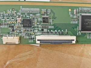 Módulo de pantalla LCD TFT LD320EUY-SPN1 de 32 pulgadas completamente nuevo con resolución de 1920*1080 y pantalla táctil In-Cell para señalización digital - Product Image 3