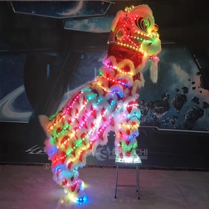 Disfraz de Danza del León, Mascota del Año Nuevo Chino Tradicional, <span class=keywords><strong>para</strong></span> <span class=keywords><strong>Dos</strong></span> <span class=keywords><strong>Personas</strong></span>, con Luces LED, <span class=keywords><strong>para</strong></span> Escenario y Fiestas, Hecho a Mano en Seda/Algodón - Product Image 4