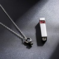 Collier personnalisé en acier titane doré/or rose, barre longue géométrique incrustée de diamants, pendentif commémoratif pour cendres de bébé ou d'animal de compagnie