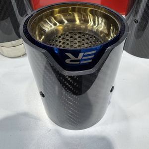 Punta de silenciador de tubo de escape trasero de fibra de carbono brillante para modificación de la serie BMW M Series 34567 - Product Image 3