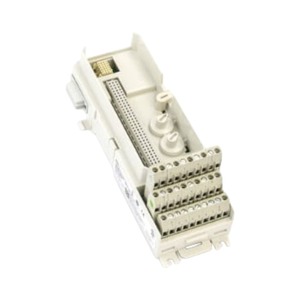 Système de contrôle d'automatisation industrielle, module compact TU818V1 d'origine, unité terminale, en stock, livraison rapide - Product Image 1