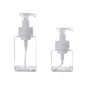 Botella PET Ámbar de 100 ml con Bomba y Logotipo Personalizado para Envasado de Aceites Esenciales, Lociones y Champús - Product Image 1