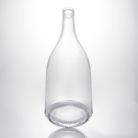 Botella de Vidrio de 750 ml con Hombro Inclinado y Rosca para Licores como Ginebra, Vodka y Vino