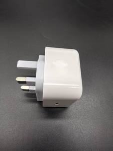 Venta caliente <span class=keywords><strong>precio</strong></span> de fábrica 40W Reino Unido enchufe PD <span class=keywords><strong>cargador</strong></span> rápido USB C <span class=keywords><strong>cargador</strong></span> súper rápido para Iphone17 16 15 <span class=keywords><strong>14</strong></span> - Product Image 3
