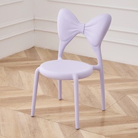 Chaise pour enfants de style nordique moderne, prix de gros d'usine OEM, en plastique écologique, design mignon pour la maternelle, l'hôtel, la salle à manger, l'extérieur