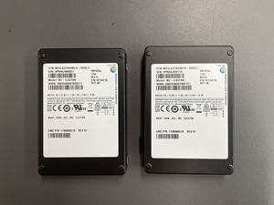 118000519 005052110 PM1633a 3.84T SAS SSD MZILS3T8HMLH-000C3 อินเทอร์เฟซ SAS รองรับการถ่ายโอนข้อมูลความเร็วสูงเพื่อประสิทธิภาพสูงสุด - Product Image 3
