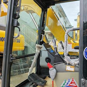 Mini-excavatrice Komatsu PC70-8 d'occasion bien entretenue, ainsi que Komatsu PC60, PC55, PC50, PC78, petites machines à vendre à prix avantageux avec certification EPA. - Product Image 2