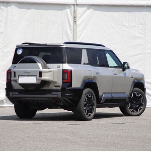 BYD Formula 8 Fangchengbao 8 Leopard 8 Zhiyong รุ่นเรือธง 7 ที่นั่ง PHEV สำหรับตลาด GCC - Product Image 3