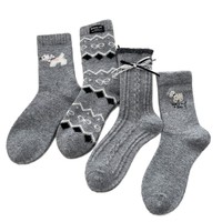 Chaussettes pour chiot de dessin animé pour femme avec nœud, chaussettes en laine grises, polyvalentes et chaudes, chaussettes épaisses mi-mollet pour l'hiver