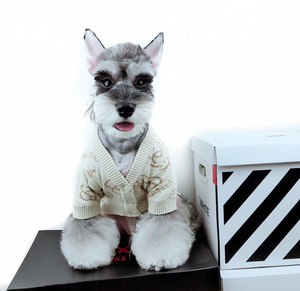 Venta al por mayor de fábrica: Lindos y lujosos abrigos de invierno y otoño para mascotas, suéteres de punto para perros, cárdigan de poliéster para gatos y cachorros. - Product Image 2