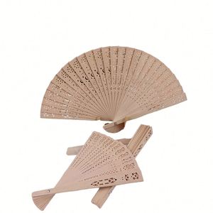 Abanico Plegable de Madera Grabado Clásico, Personalizado y Pintado en Bambú para el Año Nuevo Chino, Bodas, Cumpleaños, Decoraciones para Bebés - Product Image 1