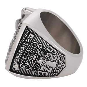 Anillo de Campeonato de los New England Patriots <span class=keywords><strong>2003</strong></span>, Anillos de Aleación Plateados con Cristales y Piedras de Imitación, Venta al Por Mayor Personalizada - Product Image 2