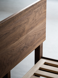 Cama Doble de Madera Sólida de Nogal Negro Norteamericano para Recámara Principal, Sin Suspensión, Origen Chongqing - Product Image 4