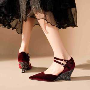 Chaussures Mary Jane à bout pointu, double bride, talons compensés, en velours noir, avec boucle, tendance mode, escarpins pour femmes - Product Image 3