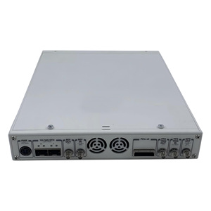 Dispositif radio défini par logiciel National Instruments NI USRP-2944 avec garantie d'un mois, plage de fréquences RF de 10 MHz à 6 GHz, fabriqué aux États-Unis - Product Image 3
