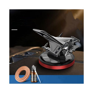 Ornements de siège de voiture de luxe, nouveau modèle, en forme d'avion de chasse rotatif solaire, en alliage, purificateur d'air et diffuseur d'aromathérapie - Product Image 1