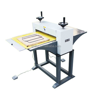 <span class=keywords><strong>Machine</strong></span> de découpe et de rainurage <span class=keywords><strong>Sizzix</strong></span> <span class=keywords><strong>Big</strong></span> <span class=keywords><strong>Shot</strong></span> pour cartes d'identité en PVC, cartes de visite, papier, carton ondulé - Product Image 2