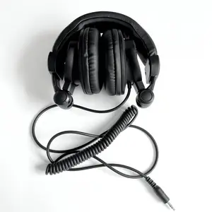 Auriculares profesionales con cable para estudio, audífonos con diseño curvo y Monitor, para DJ