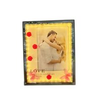Cadre photo LED en plastique pas cher, lumineux, romantique, cadeau de mariage, souvenir, vente en gros, fourniture d'usine, cadre photo souvenir éclairé