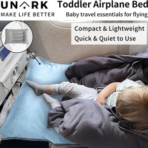 Extensor de Asiento de Avión para Niños, Reposapiés, Cuna de Viaje para Niños Pequeños con Almohada Inflable, Hamaca para Bebés, Gris y Azul, Terciopelo Cristal - Product Image 4