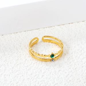 แหวนแฟชั่นกันน้ำ ชุบทอง สองชั้น ประดับเพชรซิคอนสีขาวและสีเขียว วัสดุสแตนเลส ปรับขนาดได้ สำหรับผู้หญิง - Product Image 3