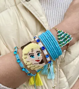 Miyuki-pulsera tejida a mano con personaje de dibujos animados de princesa mágica, cuentas de diamantes de colores de árbol de Navidad