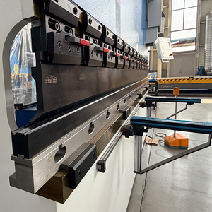 Small 40 Ton 60T 1600mm CNC <strong>Press</strong> Brake for Mini Parts Bending Compact Hydraulic Metal Folder Affordable Price for Sale - Product Image 4