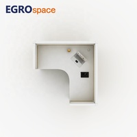 Solution d'aménagement de bureaux EGROspace : cloison en verre, écran de séparation, poste de travail en forme de L