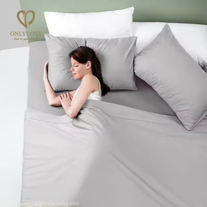 Lenzuola e Copripiumini Eco-Friendly Cool Touch con Doppia Federa e Lenzuolo con Angoli - Vendita all'Ingrosso - Product Image 1