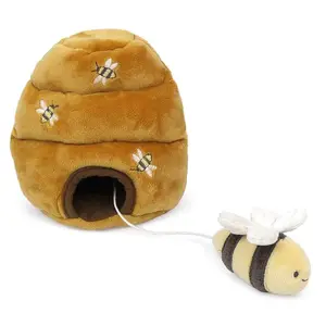 J114新设计6英寸蜂箱小屋蜜蜂娃娃易拉手毛绒聚酯托儿所装饰婴儿床蜜蜂悬挂玩具