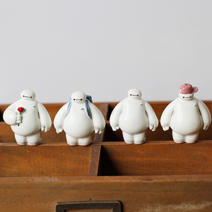 Big White Figurine Resin Craft Abstract Cartoon Home Decoration Desktop Ornament Handmade Decorative Item - Product Image 1