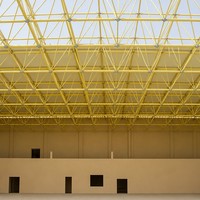 Kin Bright KBG Bâtiment de gymnase préfabriqué en structure d'acier, conception industrielle, toit à ossature spatiale à longue portée, structures Tekla