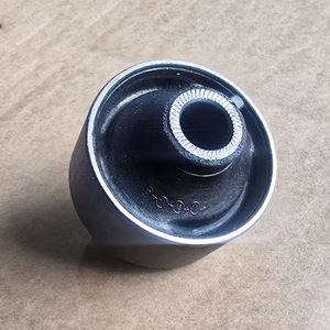 Buje de Brazo de Control para Toyota RAV4 48655-42040, Pieza de Repuesto Inferior de Acero al Manganeso - Product Image 3