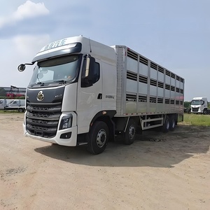 Camion de transport de bétail à température constante en alliage d'aluminium Chenglong 8x4 pour la livraison de bovins, de porcs, de moutons et de chevaux - Product Image 2