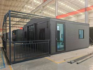 Maison préfabriquée pliable et extensible de luxe moderne de 40 pieds, maison préfabriquée mobile isolée et résistante aux ouragans de 20 pieds avec mobilier - Product Image 4