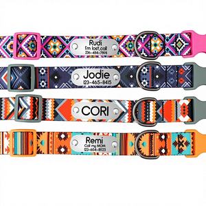 Collier pour chiot en velours réglable avec nœud papillon, motif personnalisé gravé avec le nom, style Southwest - Product Image 1